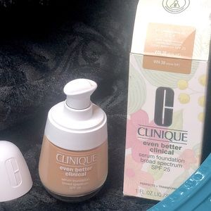 Clinique Even Better Clinical Foundation